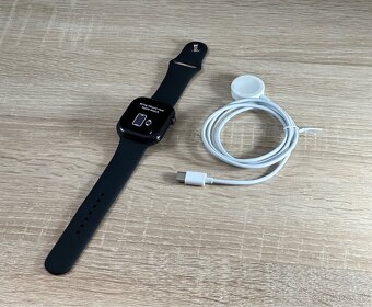 NOVÉ Apple Watch 10 46 mm Jet BLACK + ZÁRUKA