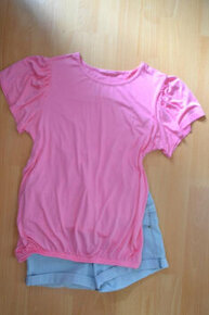 Volánove dlhšie ružové tričko univeľkosť nové
