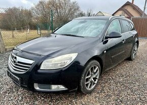 Opel Insignia 4x4 2.0 Turbo veškeré náhradní díly - 1