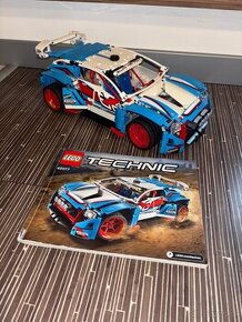 LEGO Technic pretekárske auto 42077