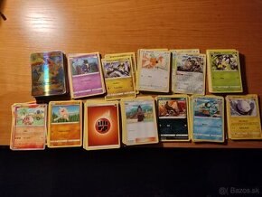 Vzácne Pokémon Karty + Pokémon Tin