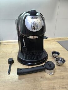 Delonghi Pákový kávovar EC221 (čierna).........35€