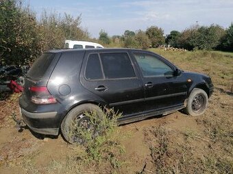 Volkswagen golf 1.9 tdi, 1.6 benzín