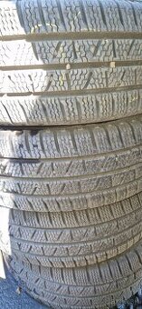 215/60 R16 C Pirelli carrier - 1