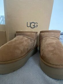 Ugg