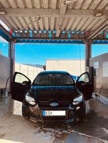 Ford focus 2.0