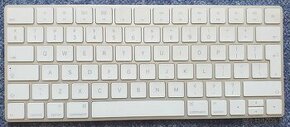 Apple Magic Keyboard (A1644) - 1