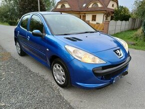 Peugeot 206+ 1.1 44kw 4 valec Benzín 95 000km - 1