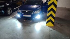 CREE LED denné svietenie / cúvačky - Superb 2,3 Octavia 2 FL