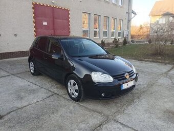 Volkswagen Golf V 1.9TDI 77kw