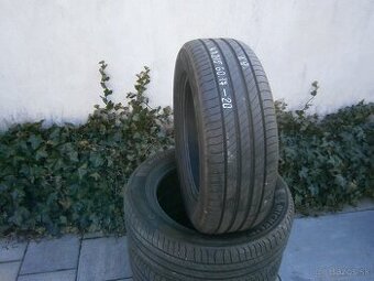 Predám 4x letné pneu Michelin 215/60 R17 96HXL