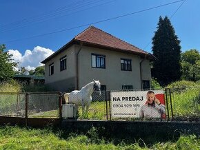 NA PREDAJ starší rodinný dom v obci Trstené s pozemkom 2176m - 1