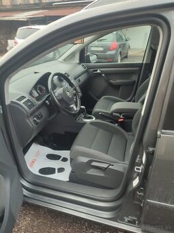 VW TOURAN 1,6TD,7st dsg automat - 1