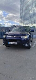 Mitsubishi Outlander 4x4 2,2 diesel automat - 1