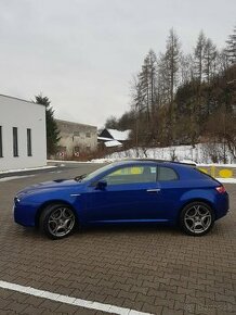 Alfa romeo brera