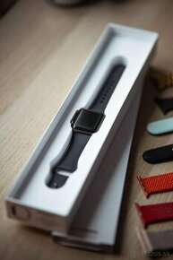 Apple Watch Series 3 38mm - 1