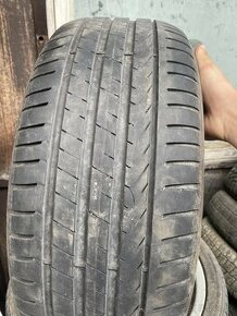 225/45 R18 - 1