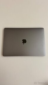 MacBook Pro M1 2020 16GB RAM 256GB SSD Vesmírne šedý