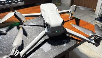 Predám drona DJI Air 3S s ovládačom DJI RC 2 - 1