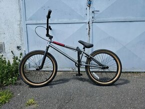 BMX - 1