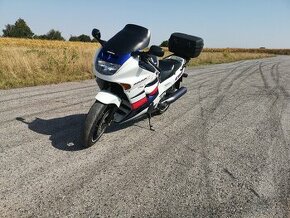 Honda cbr 1000f možná výmena