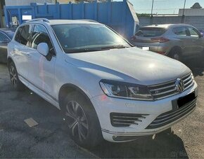 Volkswagen Touareg R-Line 2017 3.0 TDi