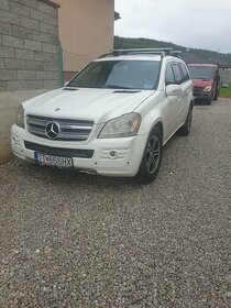 Kapota Mercedes GL 2007