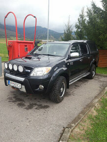 Predám Toyotu Hilux 4 WD 3.0TD 126,0 KW - 1