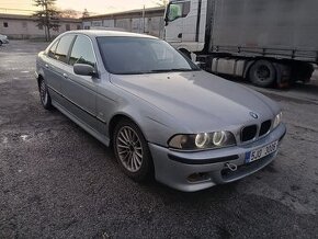 Rozpredam bmw e39 520i