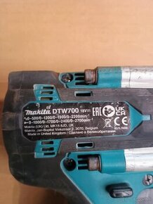 Makita razovy utahovak DTW 700