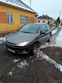 Peugeot 206, 1,4 benzin