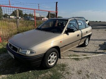 Opel astra 1.4 16v