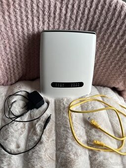 Wifi Router ZTE WF831