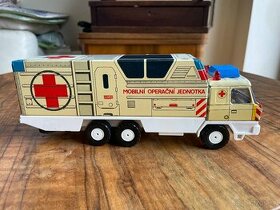 Stará hračka Tatra 815 KDN ambulancia - 1
