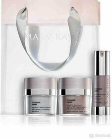 Mary Kay Timewise Repair Volu Firm set