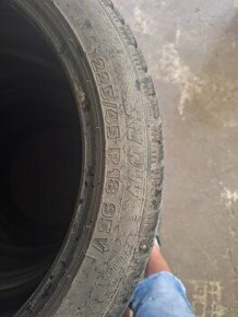 225/45 r18 - 1