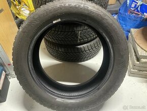 Dunlop wintersport 4D 215/55R18