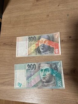 Slovenské koruny 200 a 100