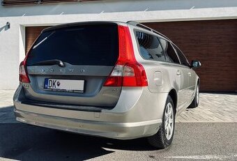 Volvo V70 Momentum 2.0 benzin 107kw