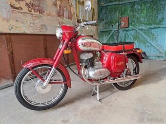 Jawa 250 590 Sport