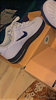 Predam čisto nove panse teniski NIKE AIR 1 JEWEL