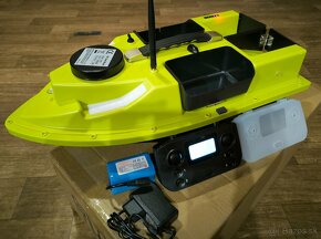 Nová GPS Zavážacia zakrmovacia loďka zelená