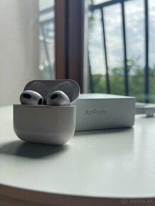 Apple AirPods 3