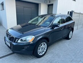 Volvo XC60 2,4D AWD 4x4 Summum