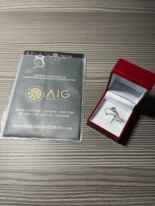 Diamantovy prsten zasnubny 14k biele zlato 0.70ct diamanty