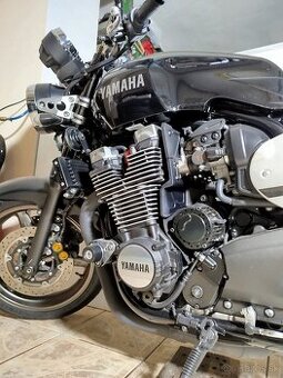 Yamaha xjr 1300