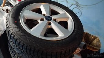 NEXEN WINGUARD WINTER 205/55 R16 + orig.elektrony Ford Focus