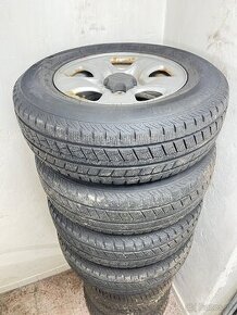 Zimné pneu + plechové disky 225/70 r16 Suzuki grand vitara