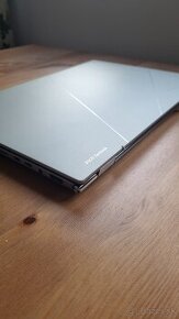 Asus zenbook 14 OLED