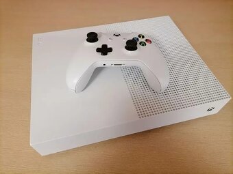 Xbox One S + 1x ovládač